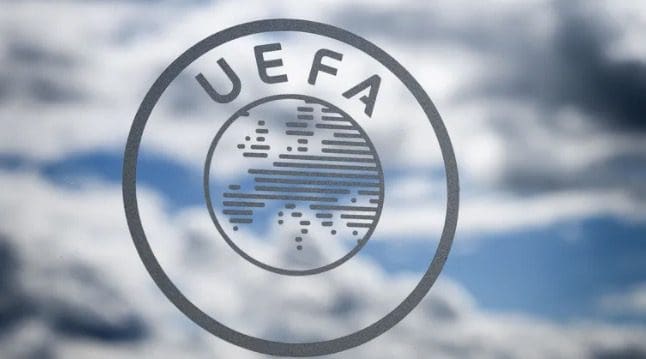 Champions: UEFA pede atenção aos atletas não vacinados