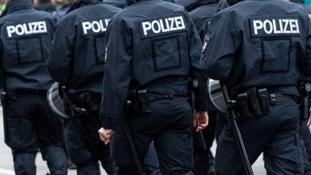 Dois polícias mortos durante operação STOP na Alemanha