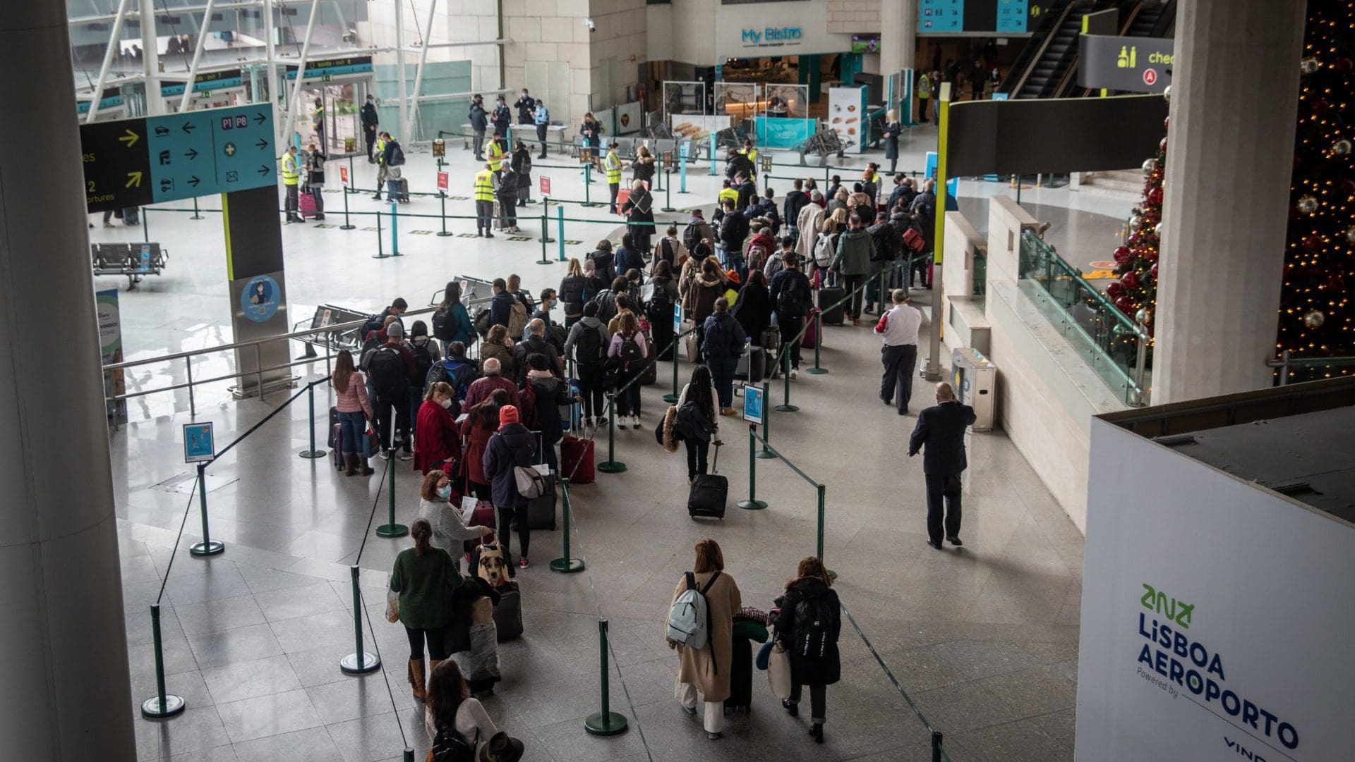 Mais de 2.300 passageiros e 41 companhias multados nas fronteiras áreas