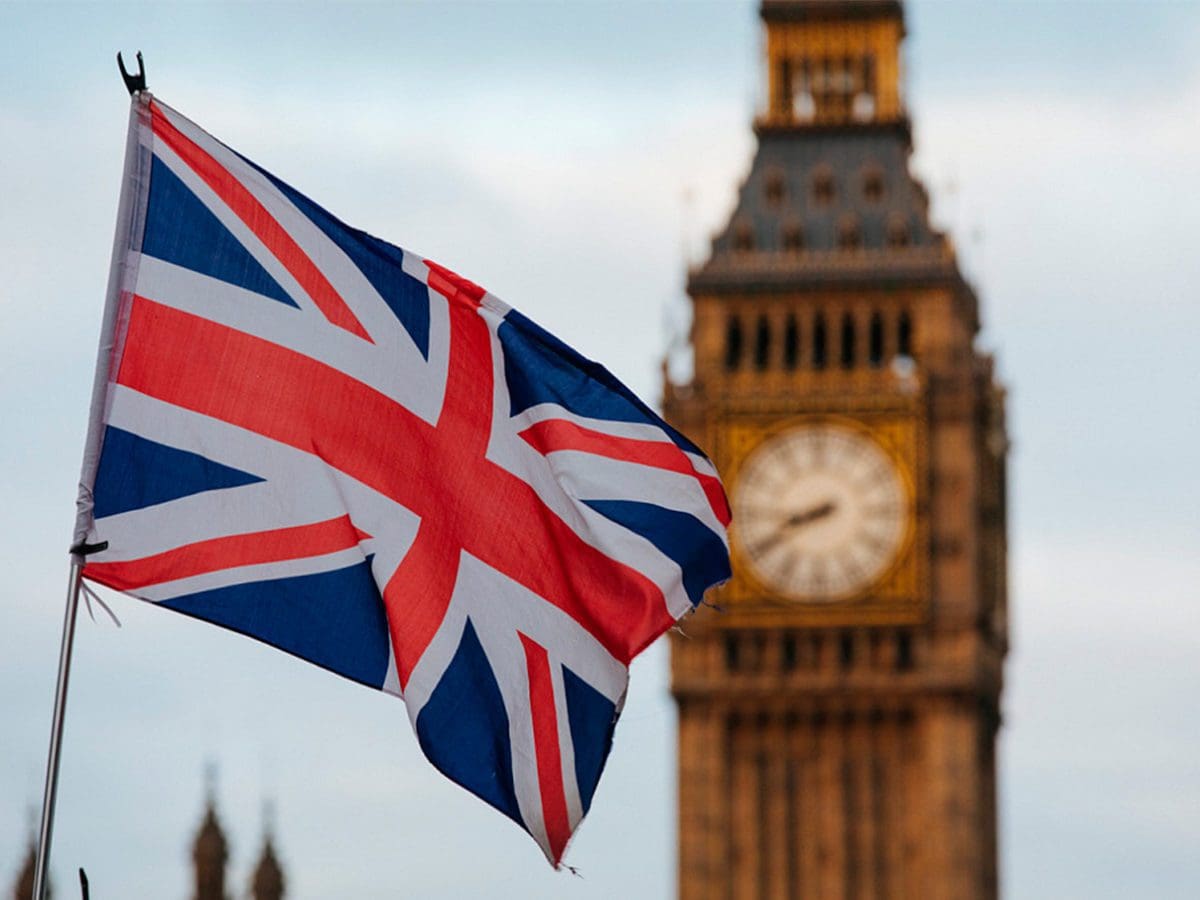 Reino Unido deixa de exigir testes à covid para entrar no país