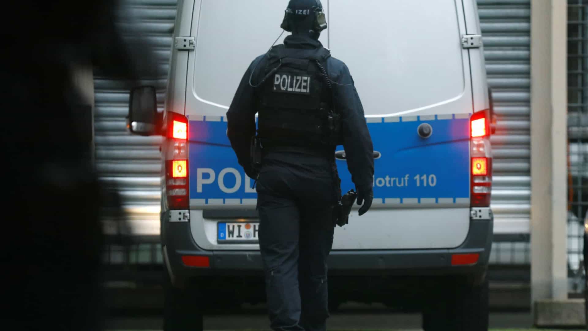 Vários feridos em tiroteio em universidade alemã