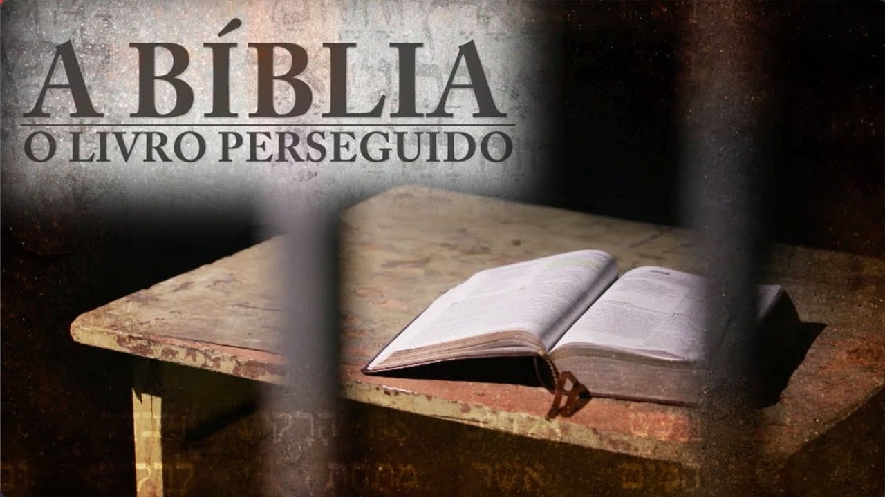 Documentário exclusivo ‘A Bíblia - O Livro Perseguido’ é exibido este domingo