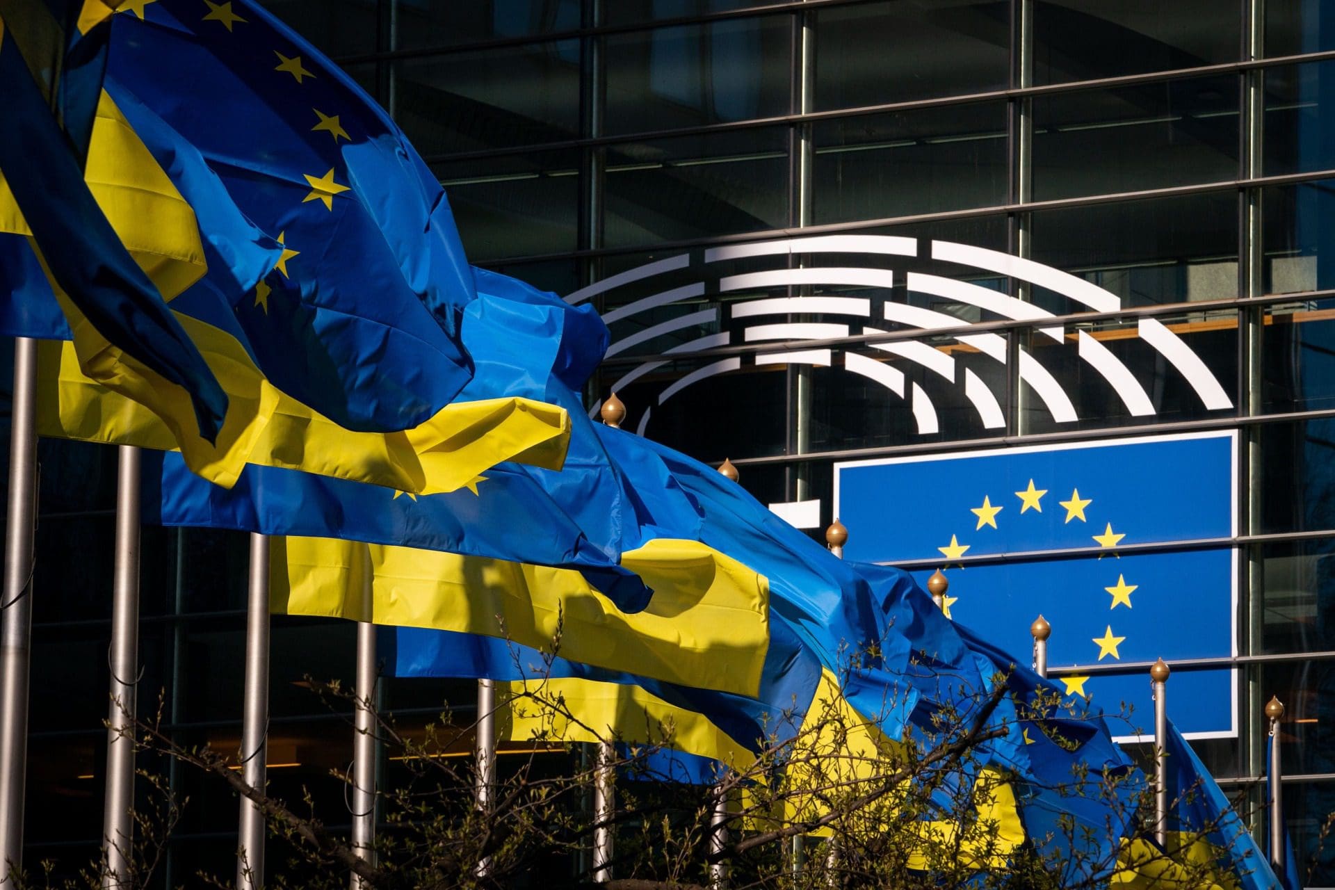 Zelensky vai intervir na sessão extraordinária do Parlamento Europeu