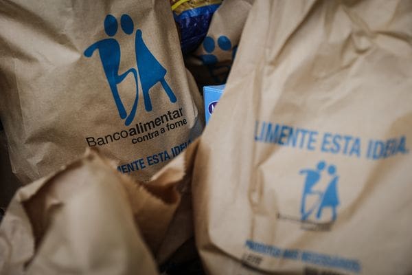 Campanha dos Bancos Alimentares contra a Fome recolhe 1695 toneladas de alimentos