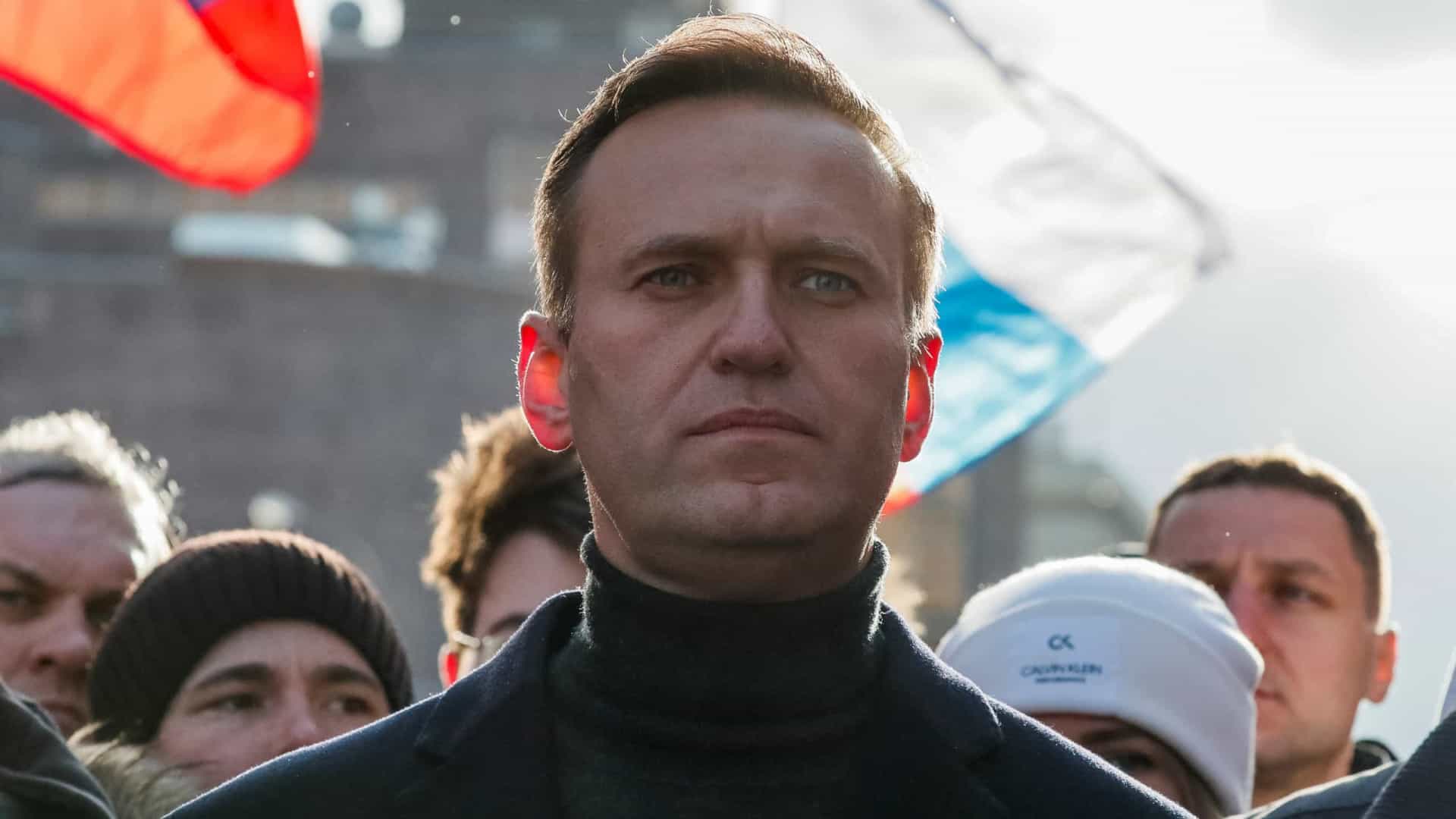 Confirmada condenação a nove anos de prisão a Navalny