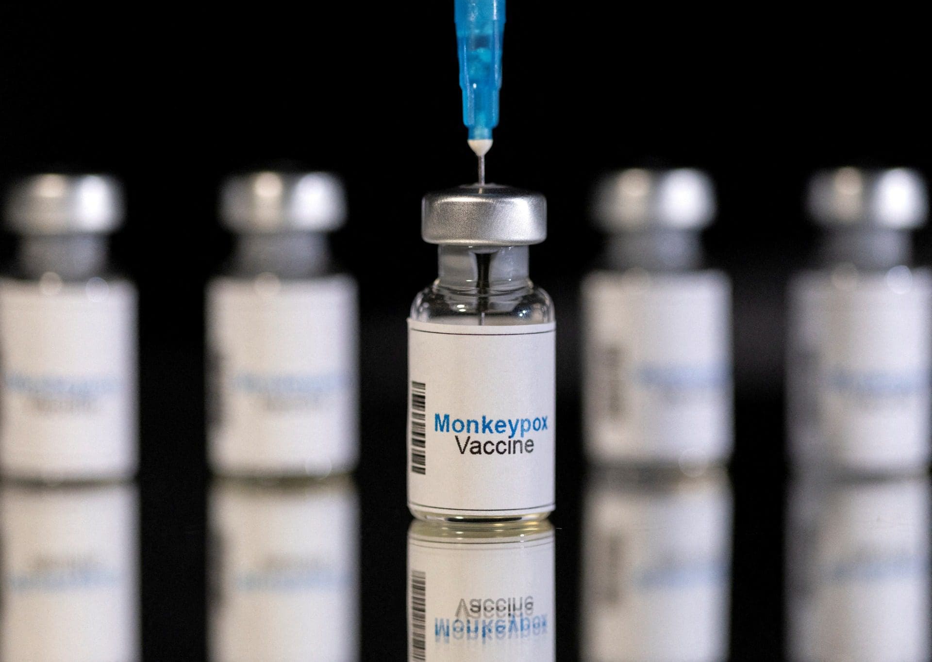 Monkeypox: OMS considera improvável que surto se transforme em pandemia