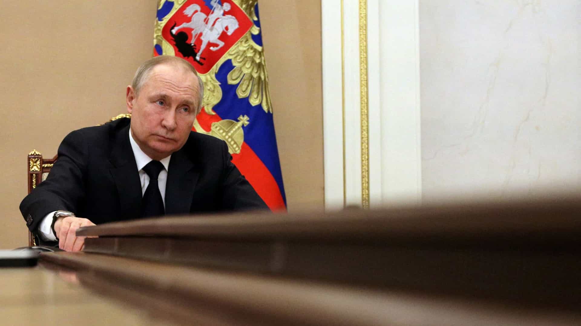 Putin: "É impossível o Ocidente isolar a Rússia"