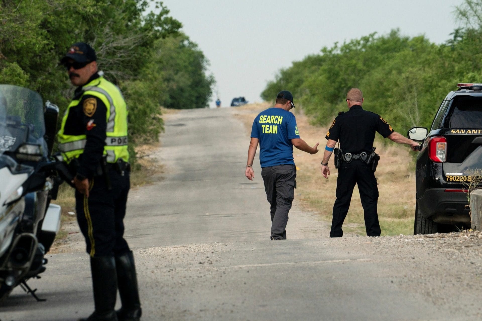 EUA: Sobe para 50 número de vítimas em camião no Texas