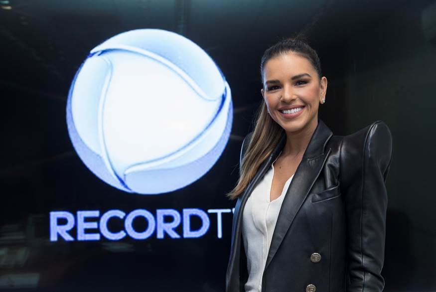 Mariana Rios fala dos bastidores de 'Ilha Record'