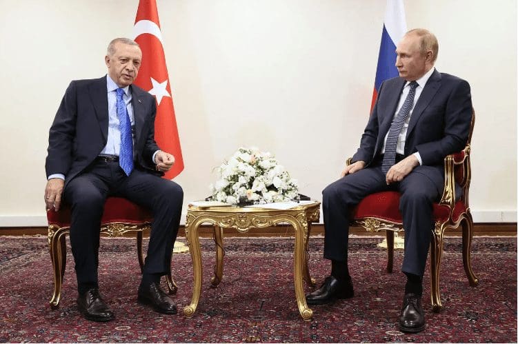 Putin e Erdogan reúnem-se hoje em Sochi