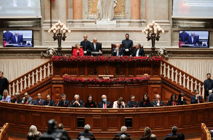 Assembleia da República celebra 200 anos da Constituição