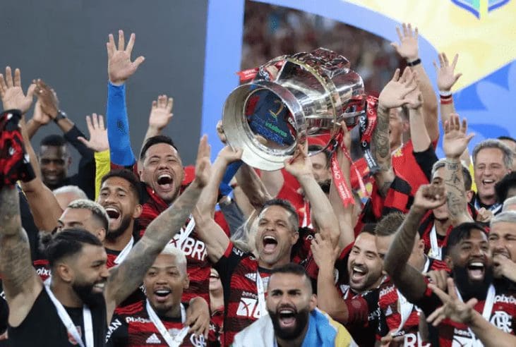Flamengo conquista Taça do Brasil pela quarta vez
