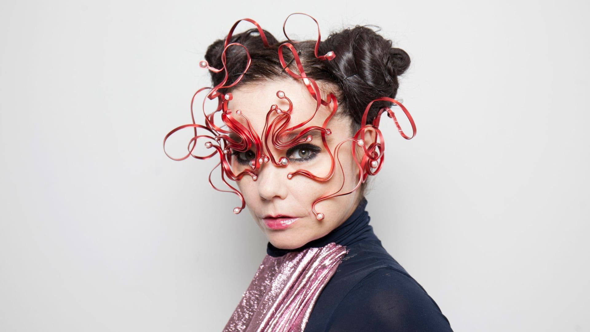 Björk inicia digressão europeia em Lisboa