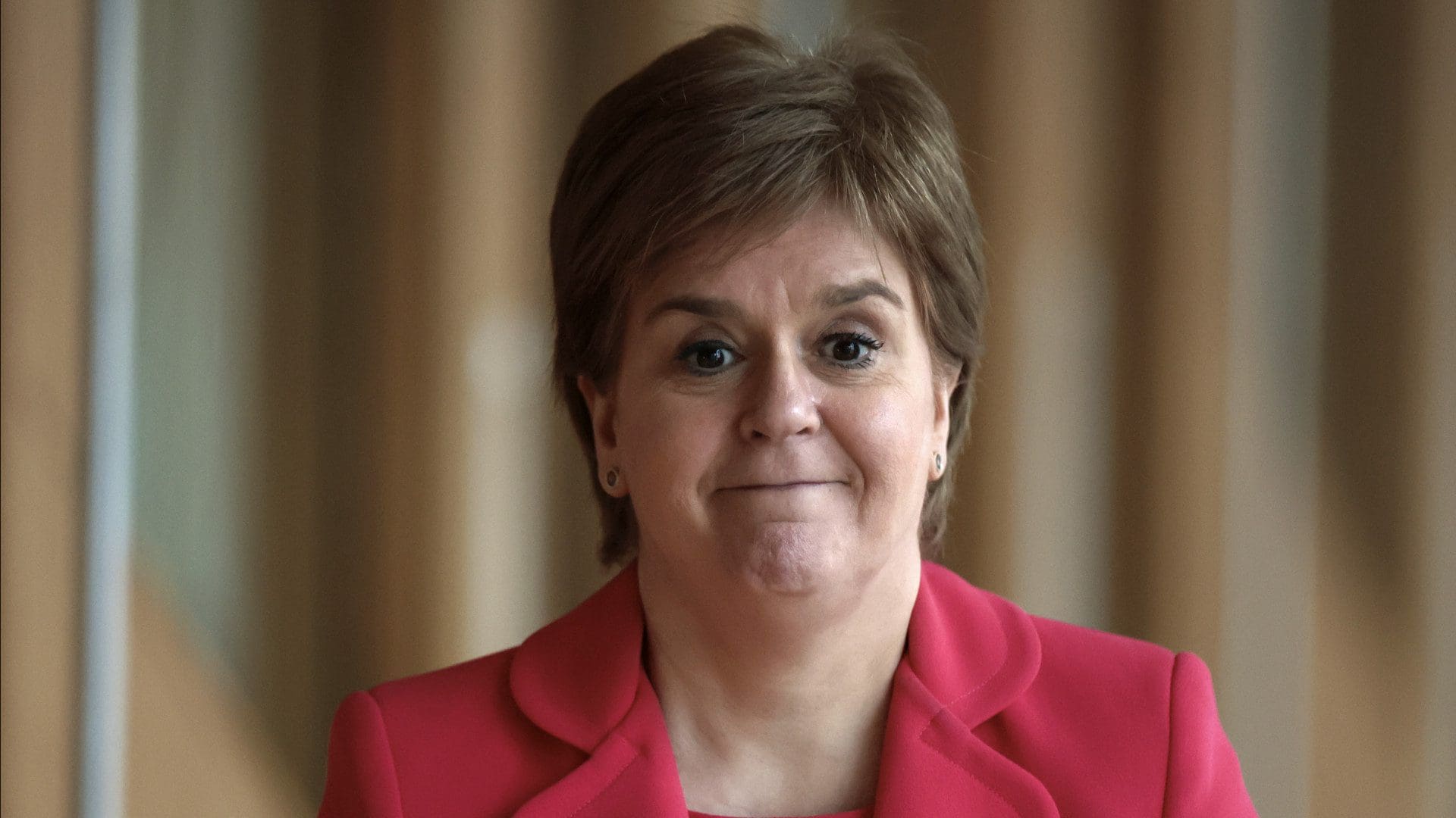 Primeira-ministra escocesa demite-se