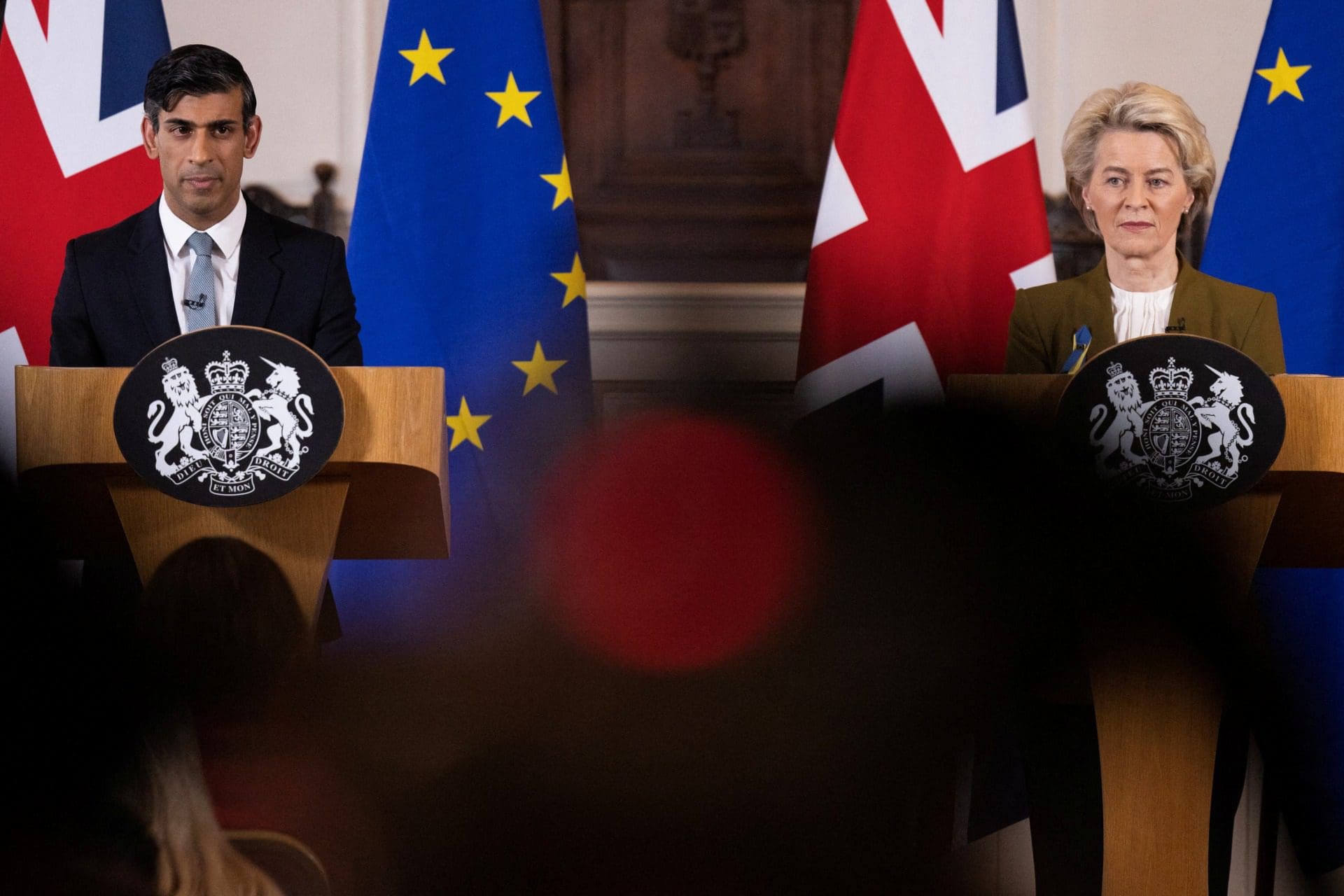Reino Unido e UE chegaram a acordo para resolver problemas do Brexit