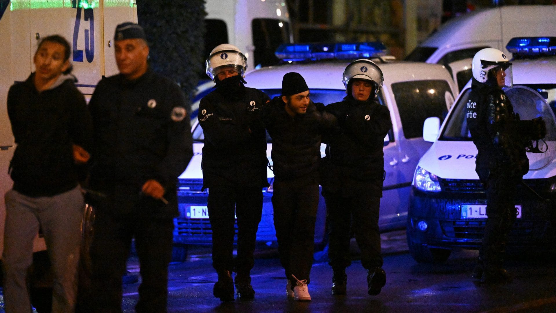Polícia deteve 64 pessoas por confrontos em Bruxelas