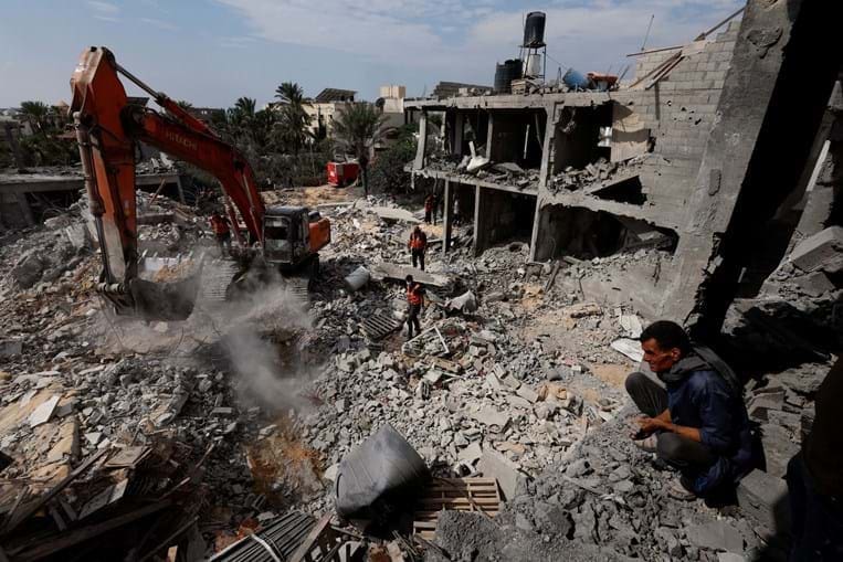 Governo autoriza entrada de ajuda humanitária em Gazaa partir do Egito