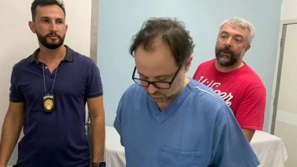 Cirurgião brasileiro suspeito da morte de 42 pacientes