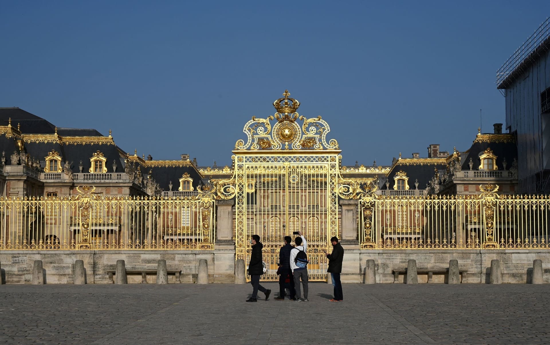 Palácio de Versalhes evacuado após ameaça de bomba