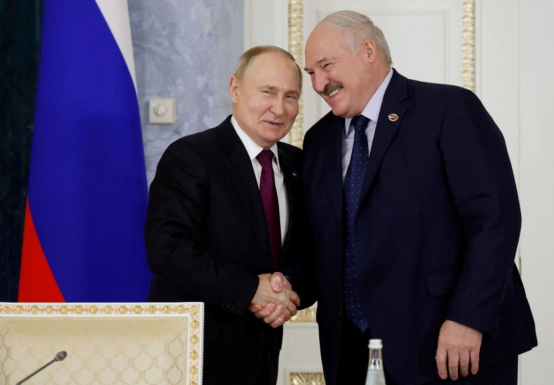 uniao europeia renova por mais um ano sancoes a bielorrussia